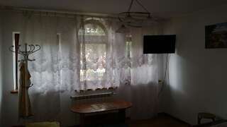 Проживание в семье Sosnowy Dworek Юзефув Двухместный номер с 2 отдельными кроватями и общей ванной комнатой-1